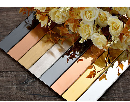 अच्छा दाम लिविंग रूम के लिए स्टेनलेस स्टील यू आकार टाइल ट्रिम सजावटी जड़ना प्रोफाइल ऑनलाइन