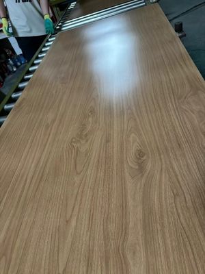 अच्छा दाम 201 304 नक्कली लकड़ी अनाज स्टेनलेस स्टील शीट दरवाजा होटल सजावट ऑनलाइन