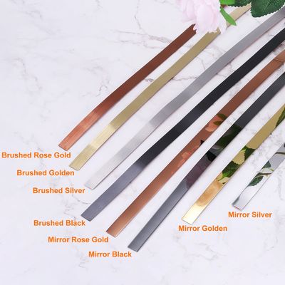 अच्छा दाम गुलाबी सोना दर्पण धातु स्टेनलेस स्टील चिपकने वाला रोल एसएस टेप ऑनलाइन