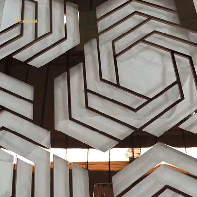 अच्छा दाम 304 पीवीडी रंग दर्पण खत्म स्टेनलेस स्टील कमरे विभाजक मिल किनारे सजावट के लिए ऑनलाइन