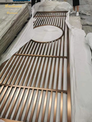 अच्छा दाम एमबीटी रंग हेयरलाइन स्टेनलेस स्टील रूम डिवाइडर होटल सजावट ऑनलाइन