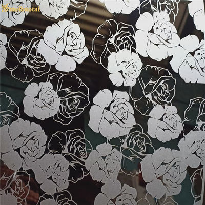 विभिन्न रंग कोटिंग 304 ग्रेड उत्कीर्ण स्टेनलेस स्टील शीट में 1219x3048 मिमी आकार सजावटी अनुप्रयोगों के लिए