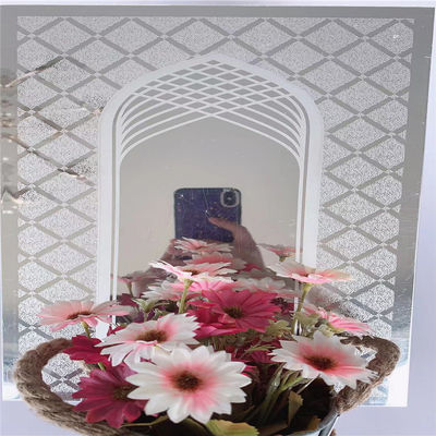 अच्छा दाम ओम नक़्क़ाशीदार स्टेनलेस स्टील शीट जीबी मानक सामान्य 7 सी पीवीसी फिल्म ऑनलाइन